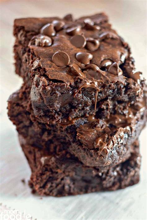 How many sugar are in sbarro chocolate chip brownie - calories, carbs, nutrition