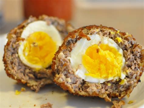 How many sugar are in scotch eggs - calories, carbs, nutrition