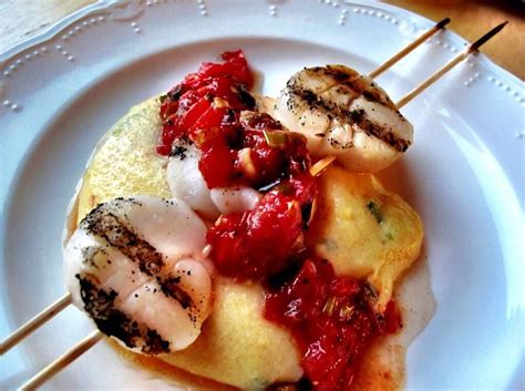 How many sugar are in sea scallops with polenta and pepper jam - calories, carbs, nutrition