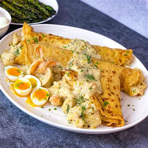 How many sugar are in seafood crepes - calories, carbs, nutrition