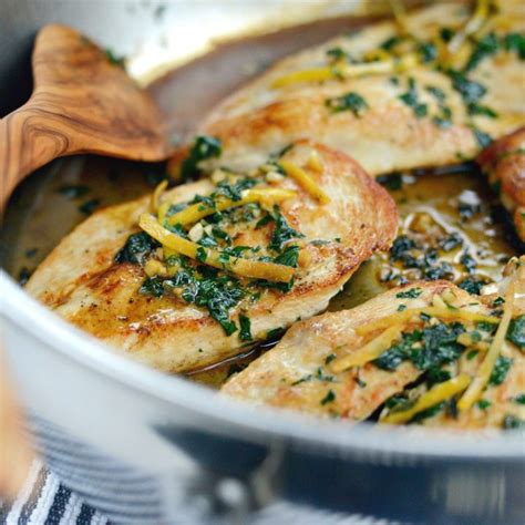 How many sugar are in seared chicken breast, herb butter, green wheat freekeh,haricot vert shiitake bleu cheese salad - calories, carbs, nutrition