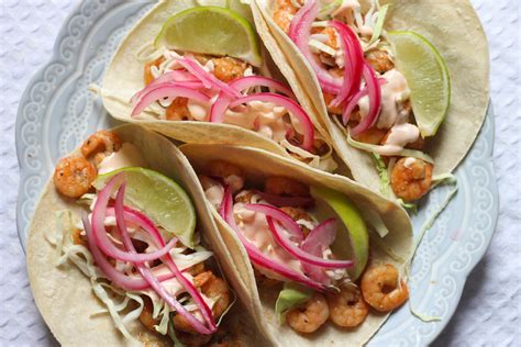 How many sugar are in shrimp tacos - calories, carbs, nutrition