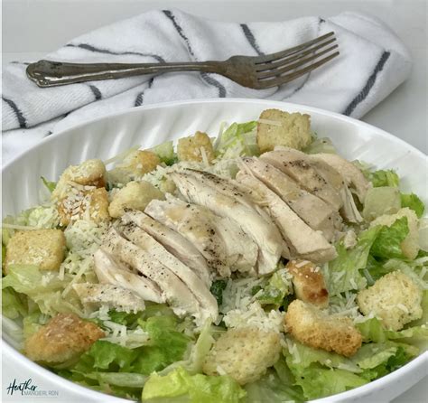 How many sugar are in sizzling chicken caesar salad - calories, carbs, nutrition