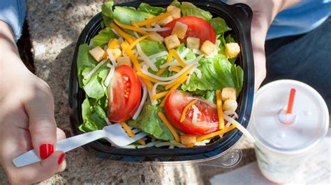 How many sugar are in small garden salad-occ - calories, carbs, nutrition