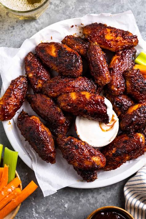 How many sugar are in smoked wings - calories, carbs, nutrition