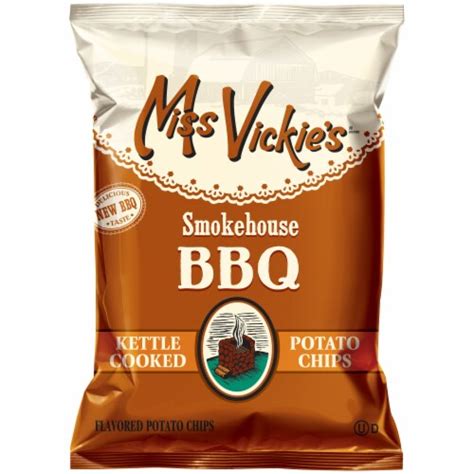 How many sugar are in smokehouse bbq - kettle cooked potato chips - calories, carbs, nutrition