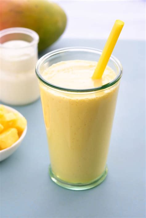 How many sugar are in smoothie mango - calories, carbs, nutrition