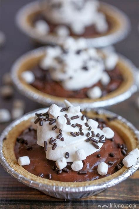 How many sugar are in smore pie topper - calories, carbs, nutrition