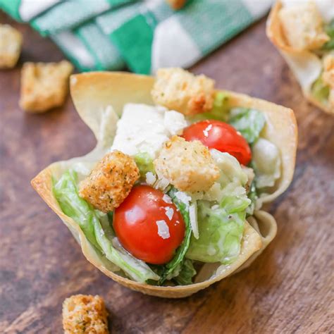 How many sugar are in snack cup caesar salad - calories, carbs, nutrition