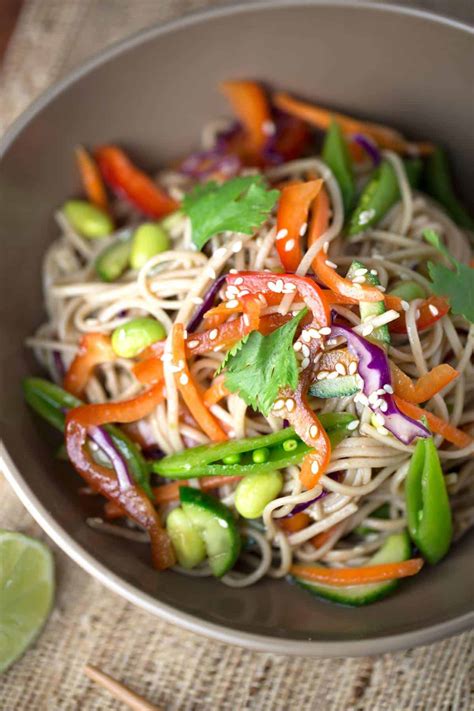 How many sugar are in soba noodle salad - calories, carbs, nutrition