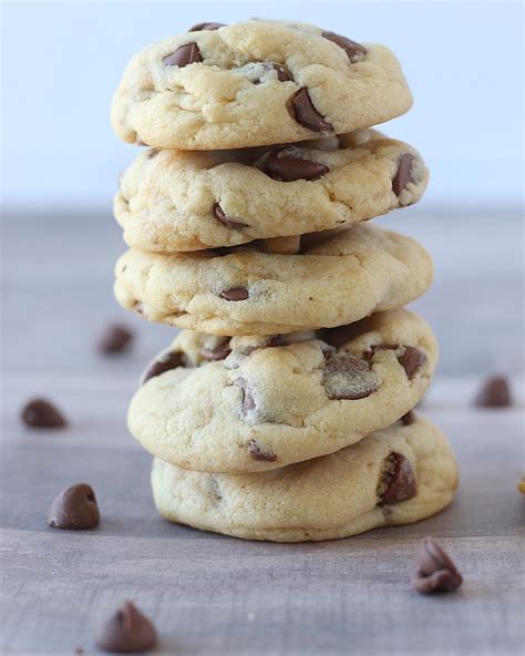 How many sugar are in soft chocolate chip cookies - calories, carbs, nutrition