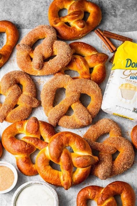 How many sugar are in soft pretzel with mustard - calories, carbs, nutrition