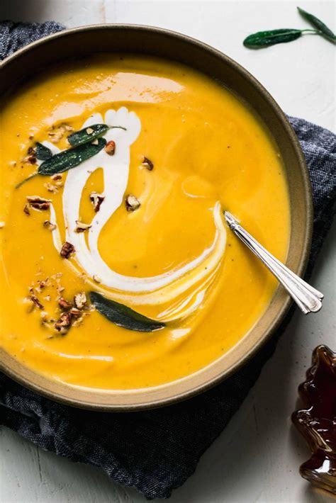 How many sugar are in soup butternut squash bisque 4 oz - calories, carbs, nutrition