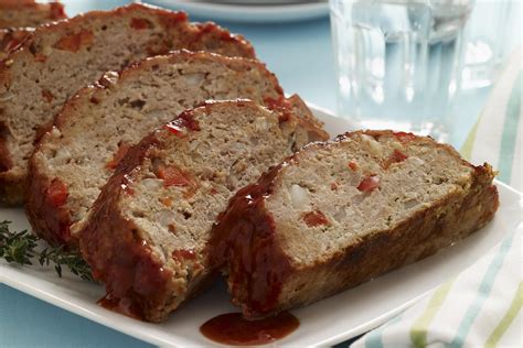 How many sugar are in southern-style meat loaf - calories, carbs, nutrition