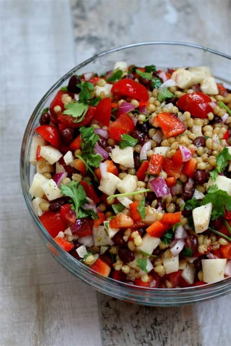 How many sugar are in southwestern wheat berry salad - calories, carbs, nutrition