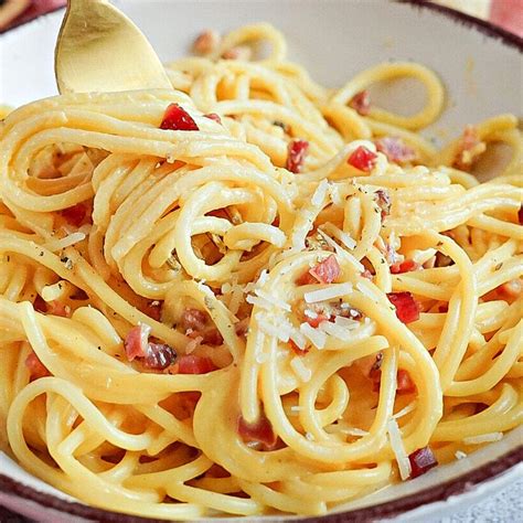 How many sugar are in spaghetti carbonara - calories, carbs, nutrition