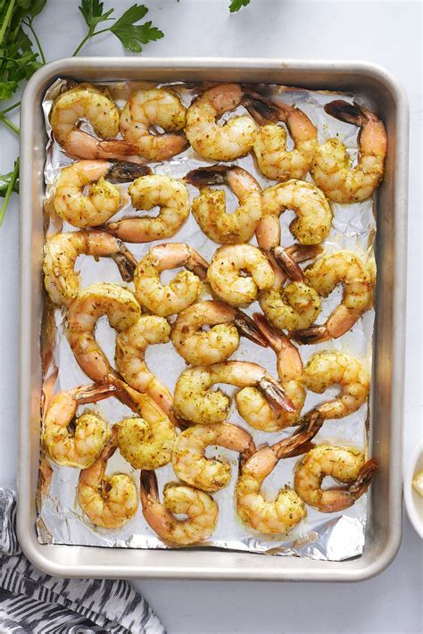 How many sugar are in spanish baked shrimp - calories, carbs, nutrition