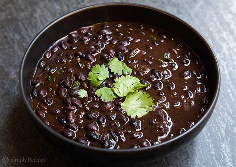 How many sugar are in spicy black beans - calories, carbs, nutrition