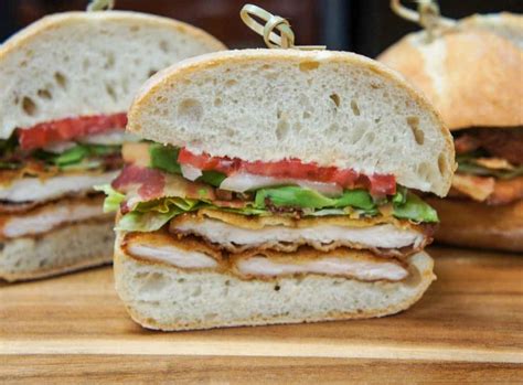 How many sugar are in spicy buffalo turkey cutlet sandwich - calories, carbs, nutrition