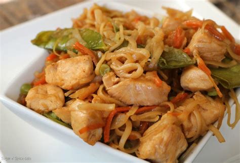 How many sugar are in spicy chicken lo mein - calories, carbs, nutrition