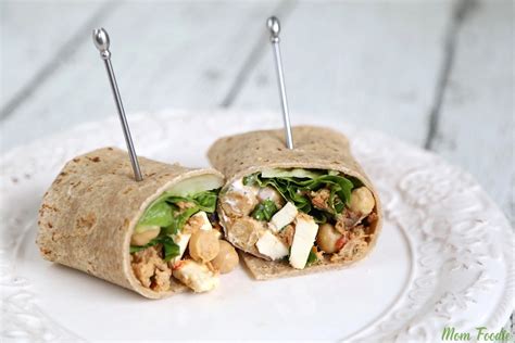 How many sugar are in spicy chickpea and tuna wrap - calories, carbs, nutrition