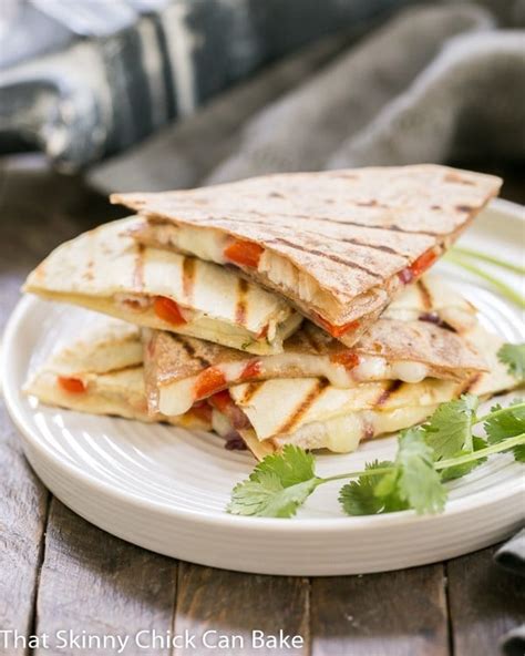 How many sugar are in spicy pork quesadilla - calories, carbs, nutrition