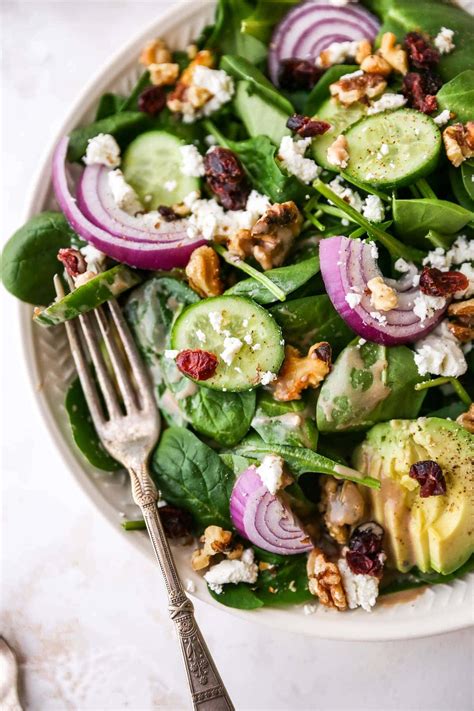 How many sugar are in spinach salad side - calories, carbs, nutrition