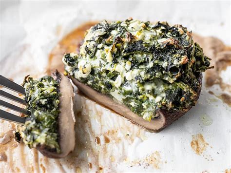 How many sugar are in spinach stuffed portobello with herb crust - calories, carbs, nutrition