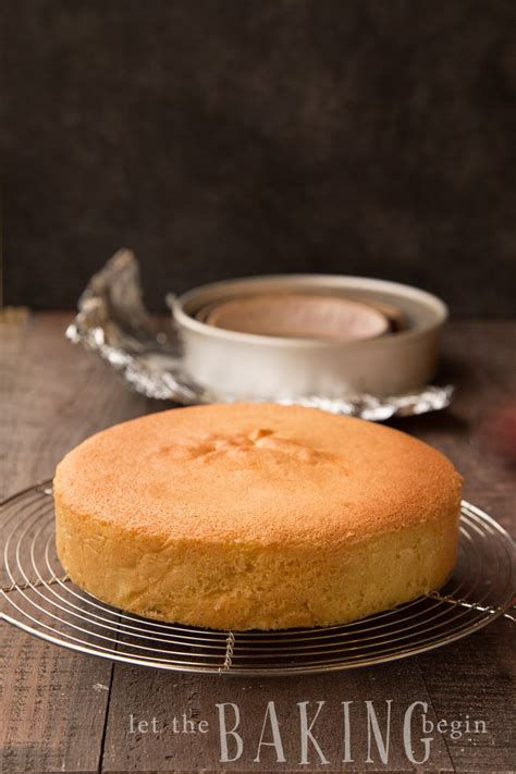 How many sugar are in sponge cakes - calories, carbs, nutrition