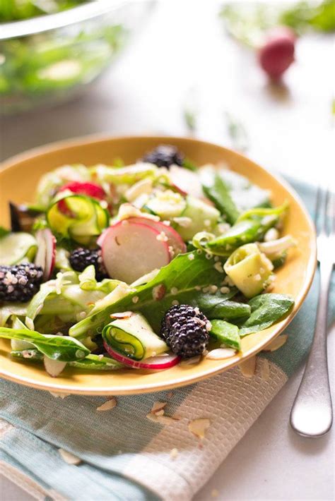 How many sugar are in spring green salad - calories, carbs, nutrition