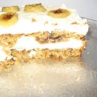 How many sugar are in st. lucia banana cake with walnuts - calories, carbs, nutrition
