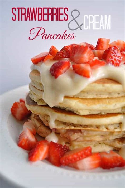 How many sugar are in stawberries and cream pancakes - calories, carbs, nutrition