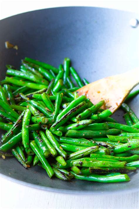 How many sugar are in stir fried green beans with coconut - calories, carbs, nutrition