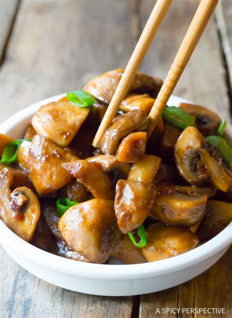 How many sugar are in stir fried mushrooms - calories, carbs, nutrition