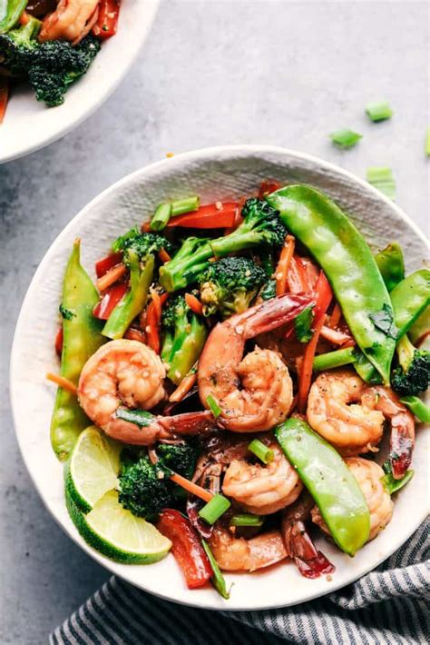How many sugar are in stir-fried shrimp w/garlic & chi - calories, carbs, nutrition
