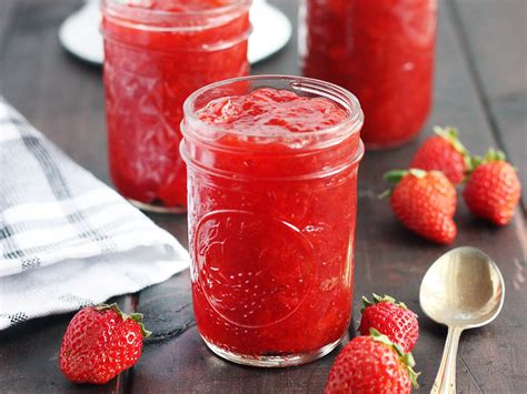 How many sugar are in strawberry jam - calories, carbs, nutrition