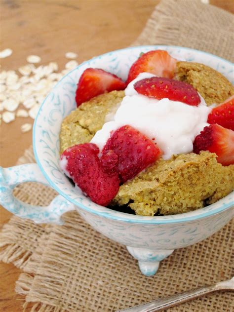 How many sugar are in strawberry shortcake oatmeal - calories, carbs, nutrition