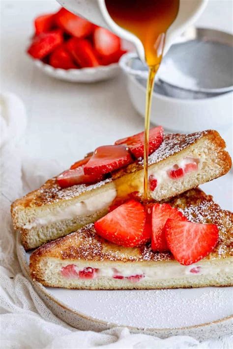 How many sugar are in strawberry stuffed raisin bread french toast - calories, carbs, nutrition