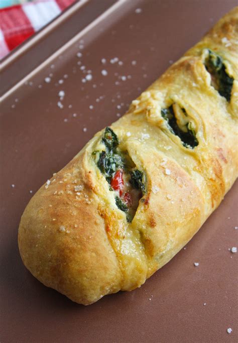 How many sugar are in stromboli with spinach and peppers - calories, carbs, nutrition
