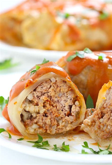 How many sugar are in stuffed cabbage roll - calories, carbs, nutrition