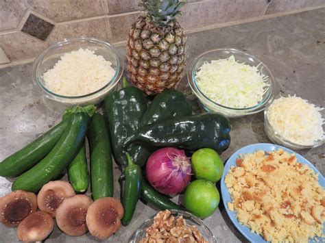 How many sugar are in stuffed poblano slaw pineapple (78937.83) - calories, carbs, nutrition