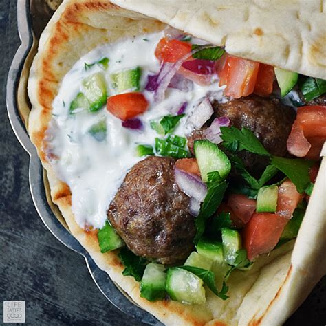 How many sugar are in subc sub meatball gyro 6