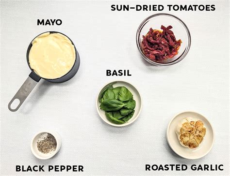 How many sugar are in sun-dried tomato mayonnaise - calories, carbs, nutrition