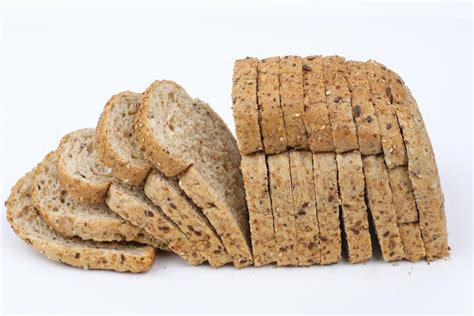 How many sugar are in super seeded bread - calories, carbs, nutrition