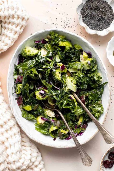 How many sugar are in sweet kale salad - calories, carbs, nutrition