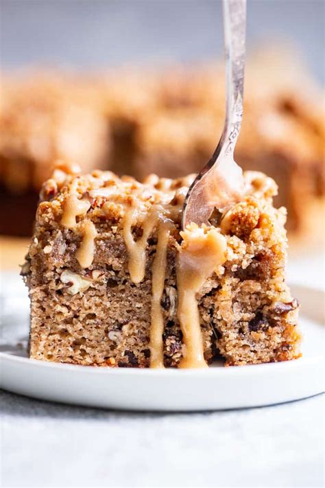 How many sugar are in sweet nut coffee cake - calories, carbs, nutrition