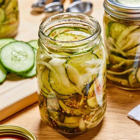 How many sugar are in sweet pickle - calories, carbs, nutrition