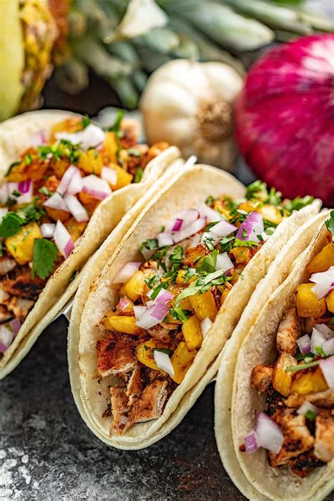 How many sugar are in tacos al pastor - calories, carbs, nutrition