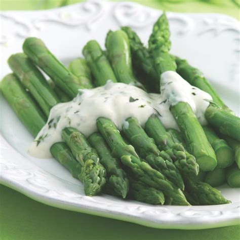 How many sugar are in tarragon cream sauce - calories, carbs, nutrition