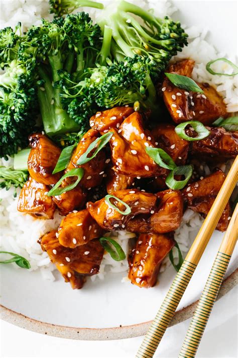 How many sugar are in teriyaki glazed chicken stir-fry with rice - calories, carbs, nutrition